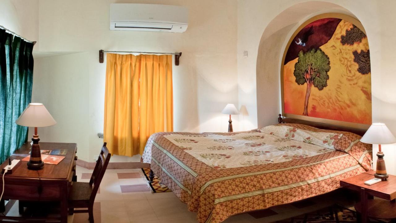 Neemrana'S - Tijara Fort Palace Otel Dış mekan fotoğraf