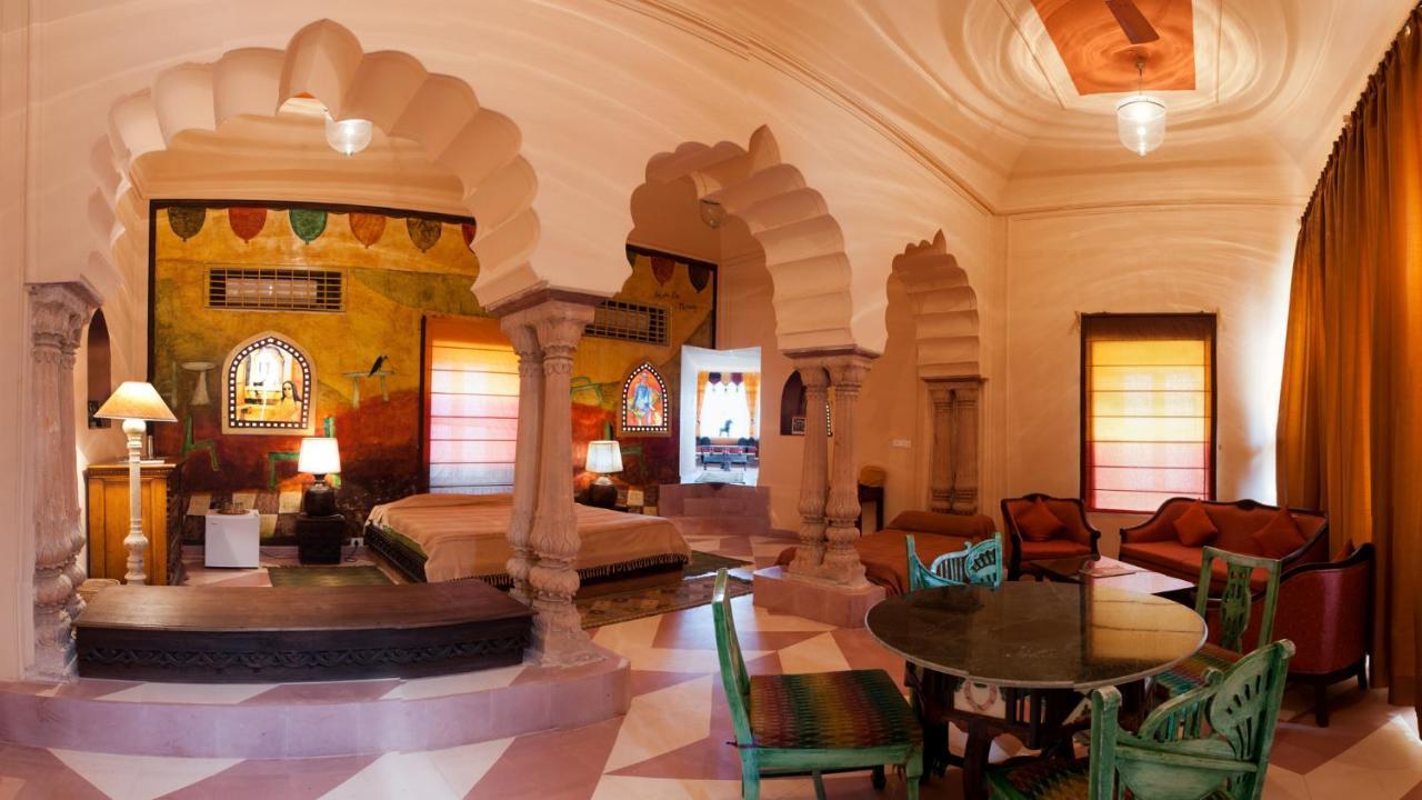 Neemrana'S - Tijara Fort Palace Otel Dış mekan fotoğraf