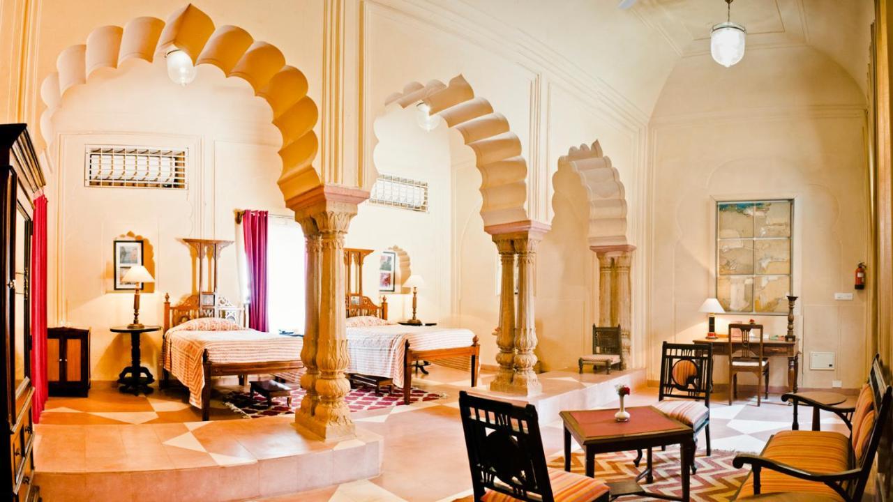 Neemrana'S - Tijara Fort Palace Otel Dış mekan fotoğraf