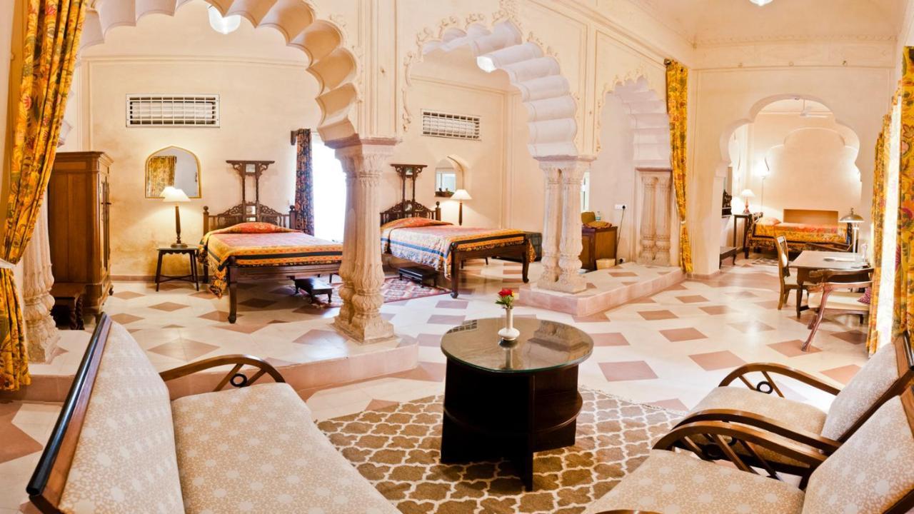 Neemrana'S - Tijara Fort Palace Otel Dış mekan fotoğraf