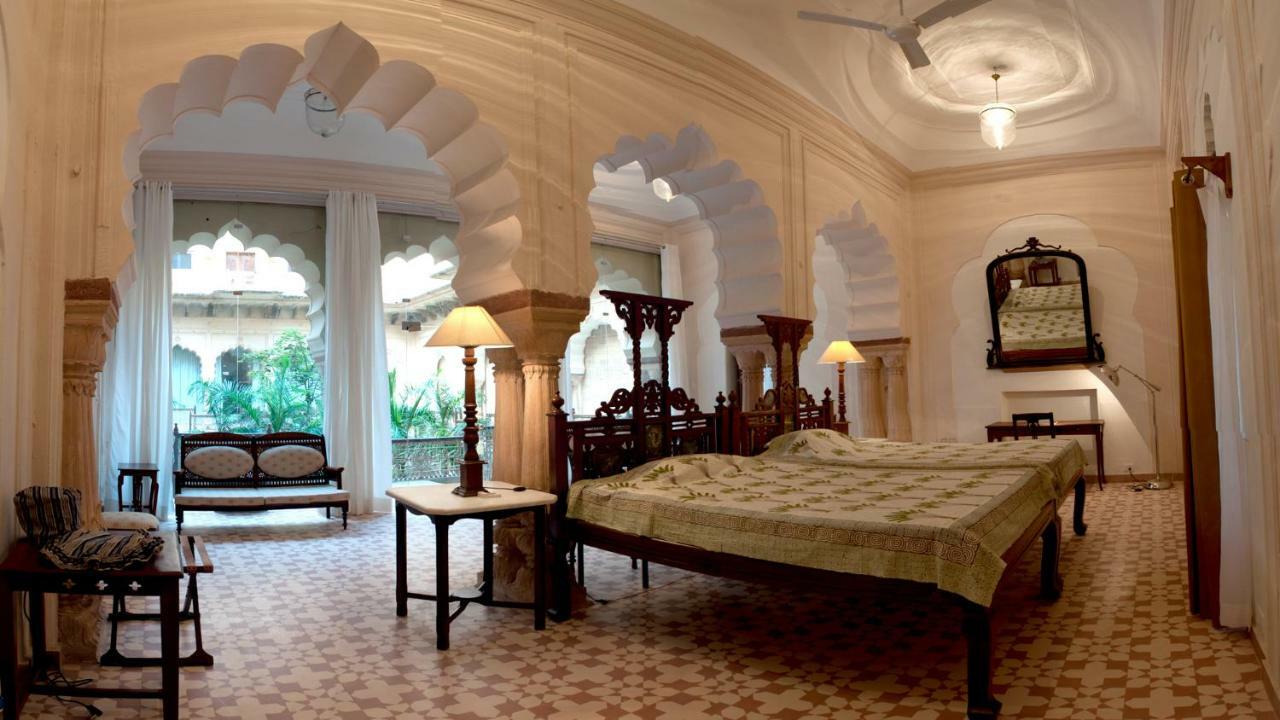 Neemrana'S - Tijara Fort Palace Otel Dış mekan fotoğraf