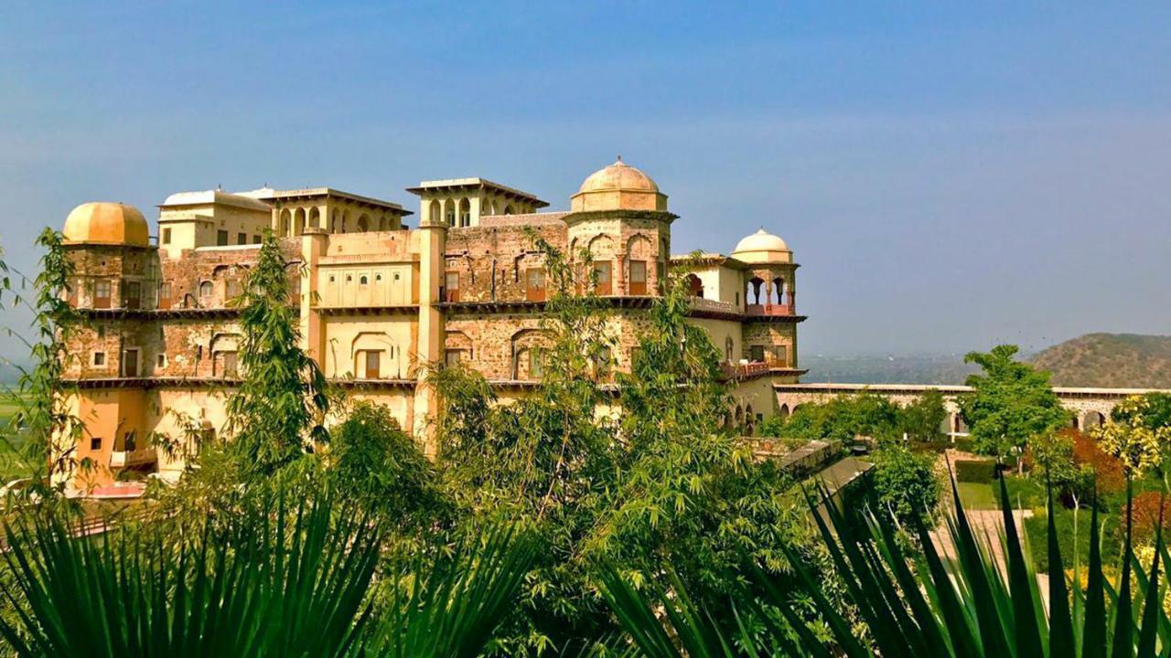 Neemrana'S - Tijara Fort Palace Otel Dış mekan fotoğraf